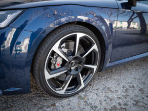 Jantes – AUDI – TT RS – 2018 – Mugello Blue pearl – 400 ch – 5 Cylindres en Ligne – 18 175 km – Transmission : Sequentielle – Origine Monaco – Privaty Cars – Achat et vente de supercars d’occasion près de Niort