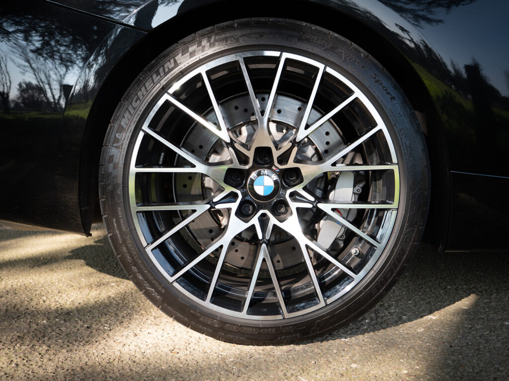 Jantes – BMW – M2 Compétition – 2019 – Noir Saphirschwarz – 410 ch – 6 Cylindres en Ligne – 16 847 km – Transmission : Sequentielle – Origine France – Privaty Cars – Spécialiste BMW d’occasion proche de Bordeaux