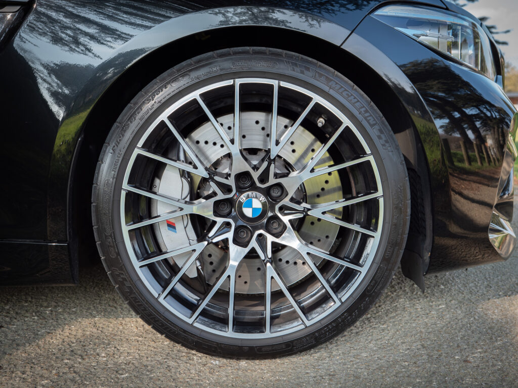 Jantes – BMW – M2 Compétition – 2019 – Noir Saphirschwarz – 410 ch – 6 Cylindres en Ligne – 16 847 km – Transmission : Sequentielle – Origine France – Privaty Cars – Vente de supercars d’occasion entre Bordeaux et Nantes