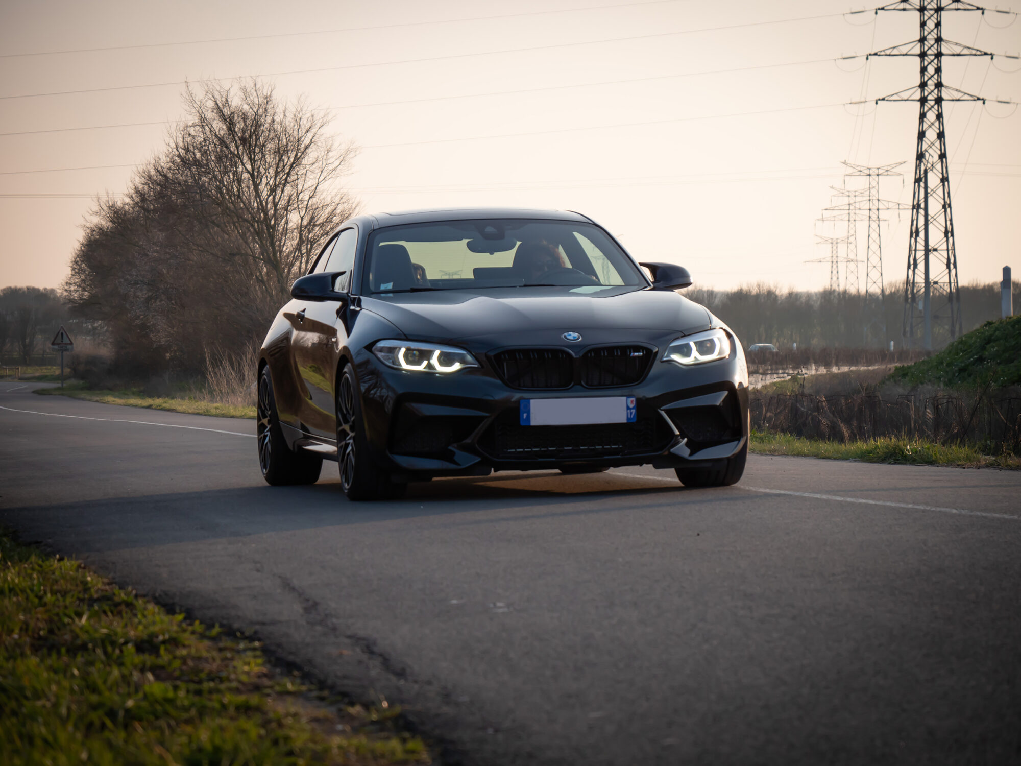 A vendre – BMW – M2 Compétition – 2019 – Noir Saphirschwarz – 410 ch – 6 Cylindres en Ligne – 16 847 km – Transmission : Sequentielle – Origine France – Privaty Cars – Commerce de voitures de sport luxe et premium en Charente-Maritime