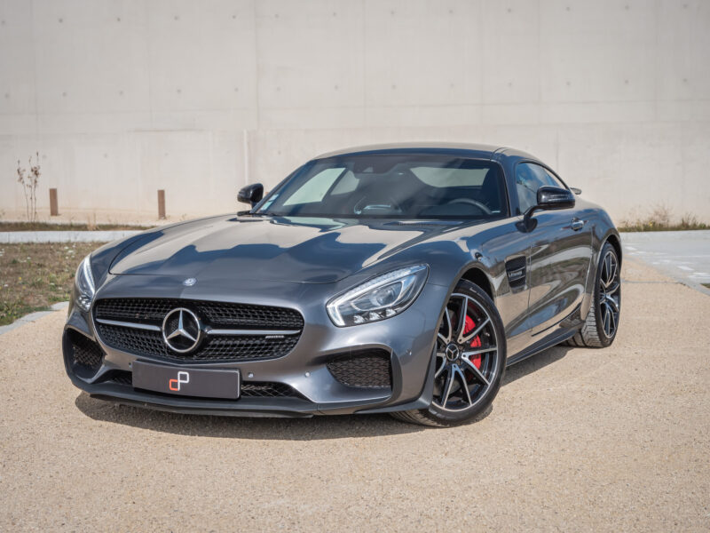 À vendre – AMG – AMG GTS – 2015 – Gris Sélénite – 69 000 km – 510 ch – V8 Bi-Turbo – Transmission : Sequentielle – Photo principale – Origine Allemagne – Privaty Cars – Vente de voitures de sport d’occasion proche de Nantes