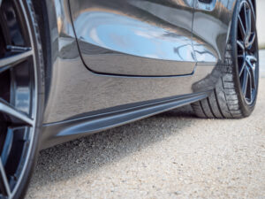 Bas de caisse avec jante noire – AMG – AMG GTS – 2015 – Gris Sélénite – 510 ch – V8 Bi-Turbo – 69 000 km – Transmission : Sequentielle – Origine Allemagne – Privaty Cars – Vente de voitures de prestige d’occasion à 2 heures de Paris en TGV