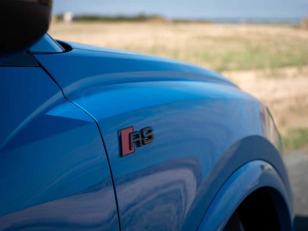 Carrosserie – AUDI – RS Q3 Sportback – 2020 – Turbo blue – 400 ch – 5 cylindres Turbo – 16 900 km – Transmission : Sequentielle – Origine Allemagne – Privaty Cars – Courtage automobile AUDI proche de Bordeaux