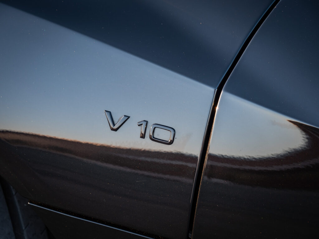 Carrosserie – AUDI – R8 Performance – 2020 – Noir Mythic – 620 ch – V10 – 32 900 km – Transmission : Sequentielle – Origine Italie – Privaty Cars – Chasseur de voitures de sport sur mesure dans l’Ouest de la France