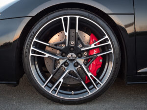 Jantes – AUDI – R8 Performance – 2020 – Noir Mythic – 620 ch – V10 – 32 900 km – Transmission : Sequentielle – Origine Italie – Privaty Cars – Dépôt-vente de véhicules AUDI en Charente-Maritime