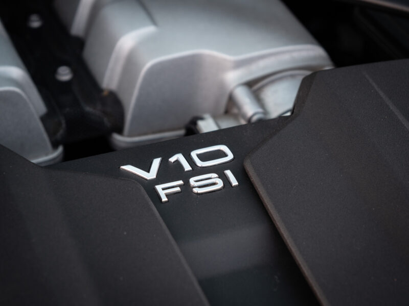 Moteur – AUDI – R8 Performance – 2020 – Noir Mythic – 620 ch – V10 – 32 900 km – Transmission : Sequentielle – Origine Italie – Privaty Cars – Estimation et rachat de véhicules haut de gamme proche de Bordeaux