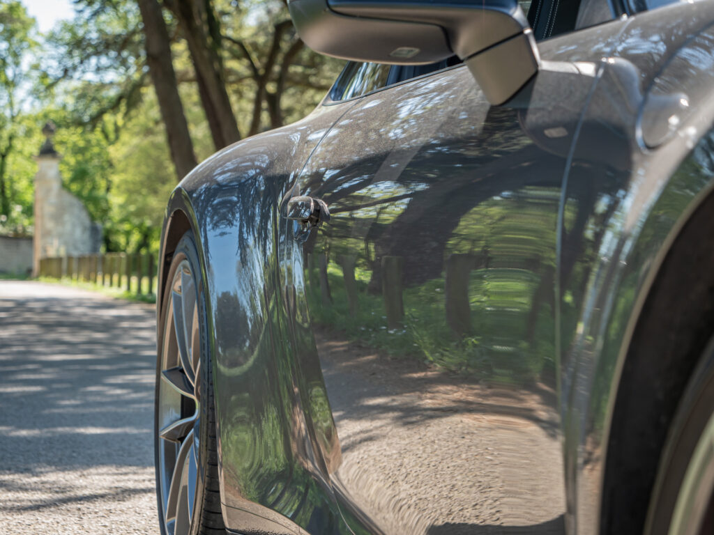 Carrosserie – PORSCHE – 911 992 S – 2019 – PTS Agate Grey Metallic – 450 ch – Flat 6 Bi-Turbo – 39 900 km – Transmission : Sequentielle – Origine France – Privaty Cars – Dépôt-vente de véhicules PORSCHE proche de Nantes