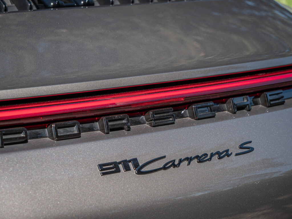 Carrosserie – PORSCHE – 911 992 S – 2019 – PTS Agate Grey Metallic – 450 ch – Flat 6 Bi-Turbo – 39 900 km – Transmission : Sequentielle – Origine France – Privaty Cars – Expert des modèles PORSCHE en Charente-Maritime