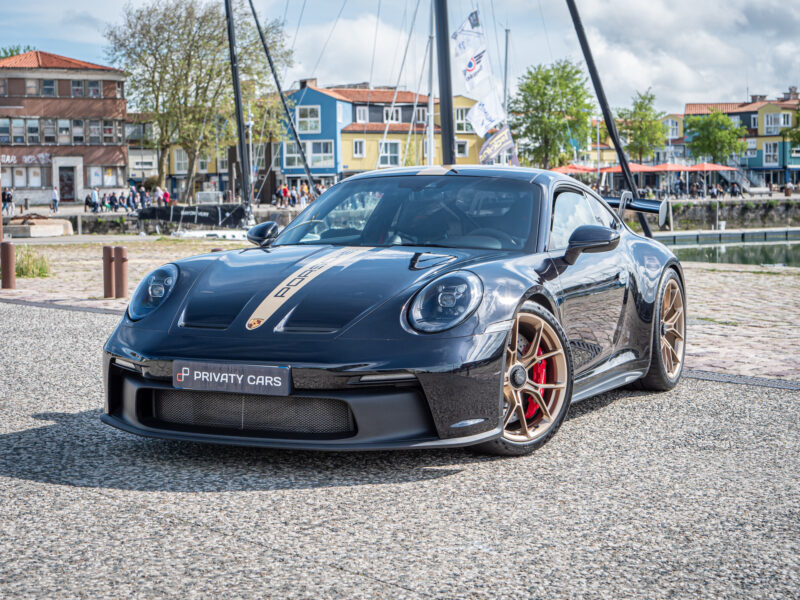 À vendre – PORSCHE – 911 992 GT3 – 2021 – Noir Intense métallisé – 15 900 km – 510 ch – Flat 6 Atmo – Transmission : Sequentielle – Photo principale – Origine France – Privaty Cars – Spécialiste des voitures de luxe d’occasion en Nouvelle-Aquitaine