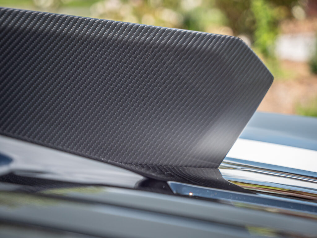 Détails carbone – LAMBORGHINI – HURACAN STO – 2021 – Bianco Asopo – 640 ch – V10 Atmo – 13 900 km – Transmission : Sequentielle – Origine Italie – Privaty Cars – Mandat de vente pour automobiles de luxe à La Rochelle