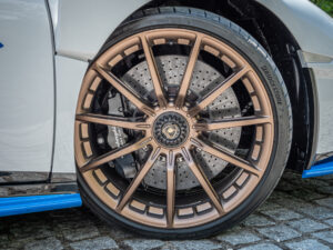 Jantes – LAMBORGHINI – HURACAN STO – 2021 – Bianco Asopo – 640 ch – V10 Atmo – 13 900 km – Transmission : Sequentielle – Origine Italie – Privaty Cars – Spécialiste LAMBORGHINI d’occasion à 2 heures de Paris en TGV