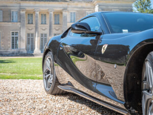 Carrosserie – FERRARI – 812 Superfast – 2018 – Nero DS 1250 – 800 ch – V12 – 29 900 km – Transmission : Sequentielle – Origine Allemagne – Privaty Cars – Achat et vente de voitures de sport d’occasion dans l’Ouest de la France