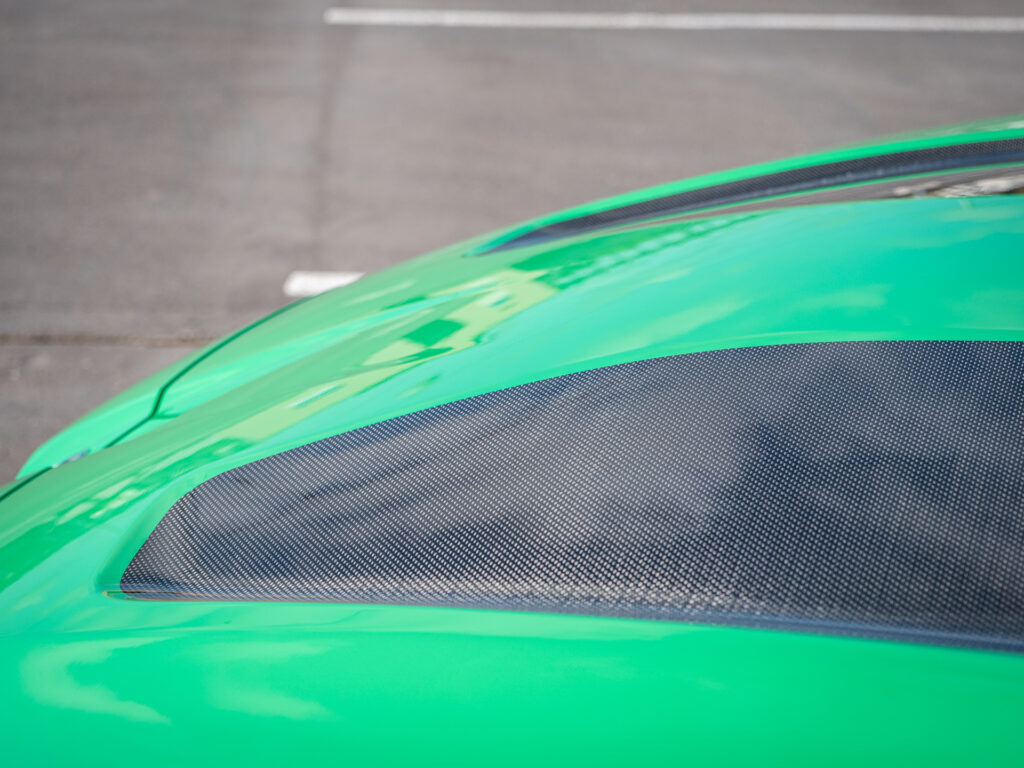 Capot avec insert en carbone – BMW – BMW M3 CS – 2023 – Signal Green – 550 ch – 6 cyl Bi-Turbo – 2 500 km – Transmission : Sequentielle – Origine France – Privaty Cars – Négoce de véhicules GT et sportives d’exception à 2 heures de Paris en TGV