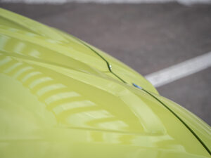 Capot avec nervures aérodynamiques – BMW – BMW M3 TOURING – 2022 – Sao Paulo – 510 ch – 6 cyl Bi-Turbo – 9 500 km – Transmission : Sequentielle – Origine Allemagne – Privaty Cars – Spécialiste des voitures de luxe d’occasion à 2 heures de Paris en TGV