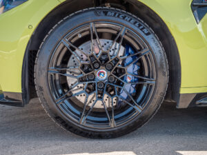 Jantes en alliage noir mat – BMW – BMW M3 TOURING – 2022 – Sao Paulo – 510 ch – 6 cyl Bi-Turbo – 9 500 km – Transmission : Sequentielle – Origine Allemagne – Privaty Cars – Spécialiste des sportives d’occasion proche de Nantes