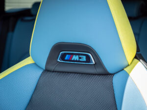 Sièges baquets avec logo M3 – BMW – BMW M3 TOURING – 2022 – Sao Paulo – 510 ch – 6 cyl Bi-Turbo – 9 500 km – Transmission : Sequentielle – Origine Allemagne – Privaty Cars – Spécialiste des sportives d’occasion proche de Bordeaux