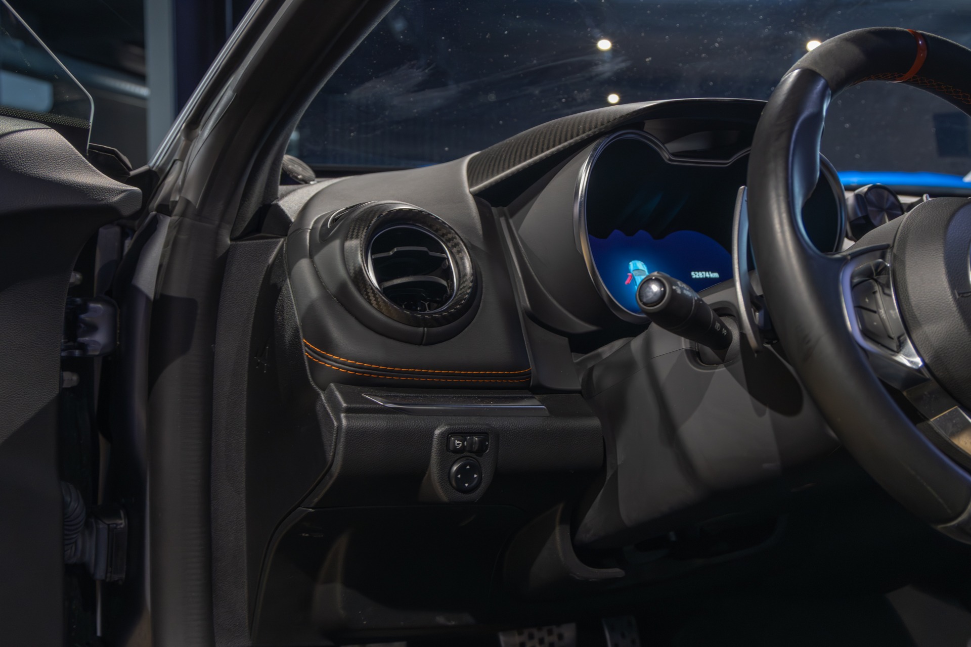 Tableau de bord – ALPINE – A110S – 2019 – Gris Tonnerre Mat – 52 900 km – 293 ch – 4 cylindres turbo – Transmission : Sequentielle – Origine France – Privaty Cars – Rachat cash de voitures de sport d’occasion proche de Bordeaux