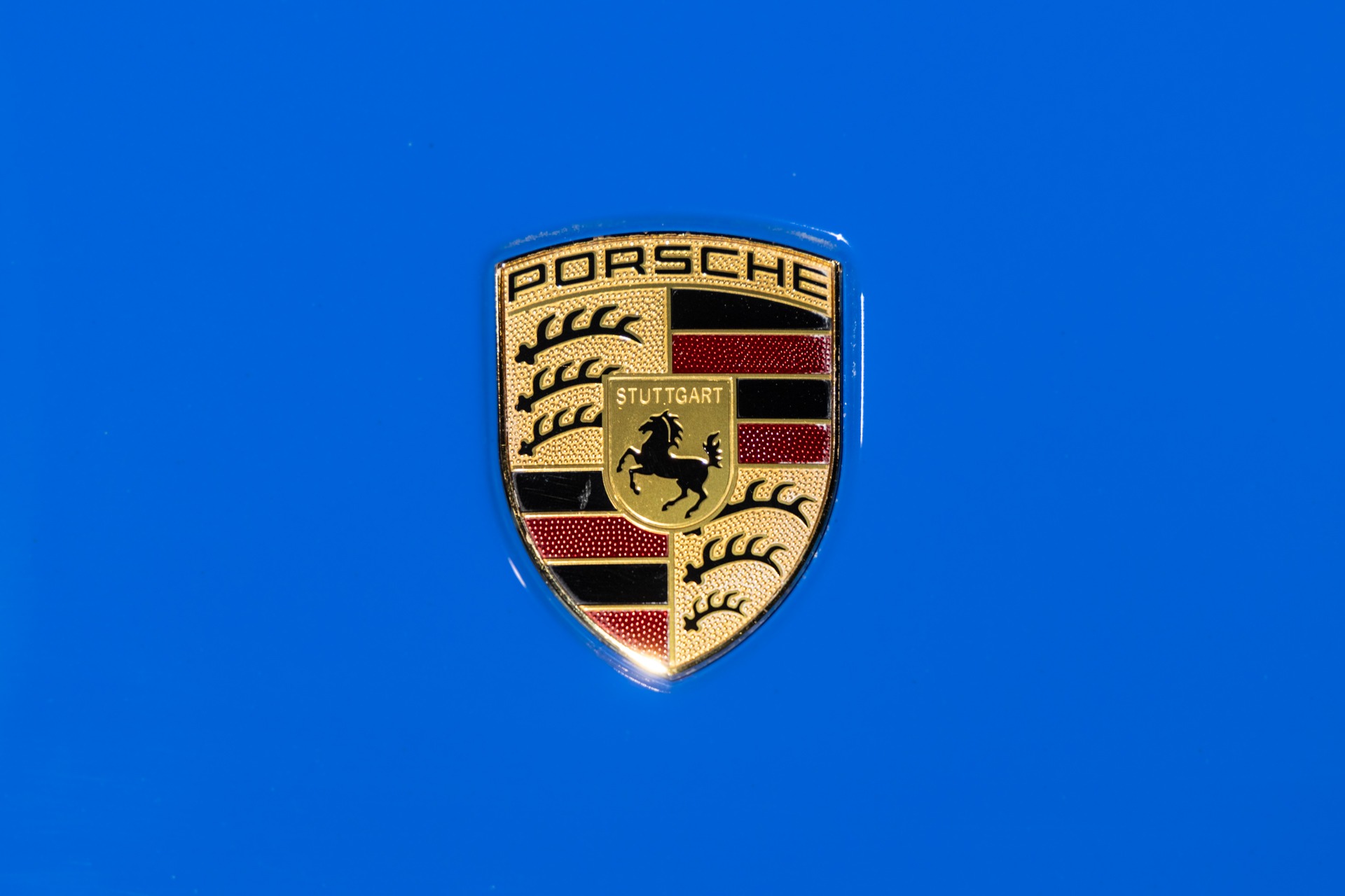 Carrosserie – PORSCHE – 911 992 GT3 – 2021 – Bleu Requin – 14 900 km – 510 ch – Flat 6 Atmo – Transmission : Sequentielle – Origine France – Privaty Cars – Rachat express de supercars et hypercars à La Rochelle
