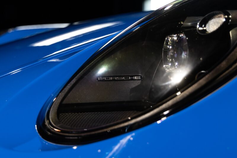 Carrosserie – PORSCHE – 911 992 GT3 – 2021 – Bleu Requin – 14 900 km – 510 ch – Flat 6 Atmo – Transmission : Sequentielle – Origine France – Privaty Cars – Vente de voitures de prestige d’occasion entre Bordeaux et Nantes