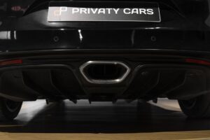 Sortie d'échappement avec diffuseur – ALPINE – A110 Légende – 2019 – Noir Profond – 22 900 km – 252 ch – 4 cyclindres turbo – Transmission : Sequentielle – Origine France – Privaty Cars – Spécialiste des voitures de luxe d’occasion en Charente-Maritime