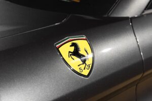 Carrosserie – FERRARI – California T – 2015 – Grigio Silverstone – 11 900 km – 560 ch – V8 bi-turbo – Transmission : Sequentielle – Origine France – Privaty Cars – Service de courtage et recherche automobile premium proche de Bordeaux