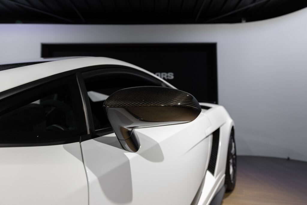 Carrosserie – LAMBORGHINI – Gallardo SuperLeggera – 2010 – Bianco Monocerus – 77 900 km – 530 ch – V10 atmo – Transmission : Sequentielle – Origine Allemagne – Privaty Cars – Estimation et rachat de véhicules haut de gamme entre Bordeaux et Nantes