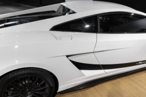 Carrosserie – LAMBORGHINI – Gallardo SuperLeggera – 2010 – Bianco Monocerus – 77 900 km – 530 ch – V10 atmo – Transmission : Sequentielle – Origine Allemagne – Privaty Cars – Rachat express de supercars et hypercars en Nouvelle-Aquitaine