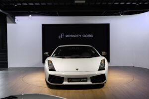 Extérieur – LAMBORGHINI – Gallardo SuperLeggera – 2010 – Bianco Monocerus – 77 900 km – 530 ch – V10 atmo – Transmission : Sequentielle – Origine Allemagne – Privaty Cars – Rachat immédiat de véhicules de prestige proche de Bordeaux