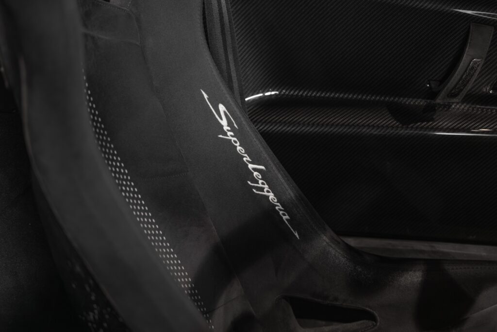 Sièges – LAMBORGHINI – Gallardo SuperLeggera – 2010 – Bianco Monocerus – 77 900 km – 530 ch – V10 atmo – Transmission : Sequentielle – Origine Allemagne – Privaty Cars – Achat et vente de supercars d’occasion à La Rochelle