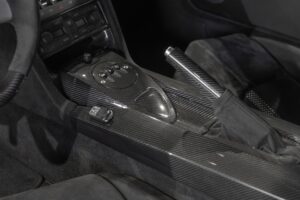 Tableau de bord – LAMBORGHINI – Gallardo SuperLeggera – 2010 – Bianco Monocerus – 77 900 km – 530 ch – V10 atmo – Transmission : Sequentielle – Origine Allemagne – Privaty Cars – Expert des sportives d’occasion haut de gamme proche de Nantes