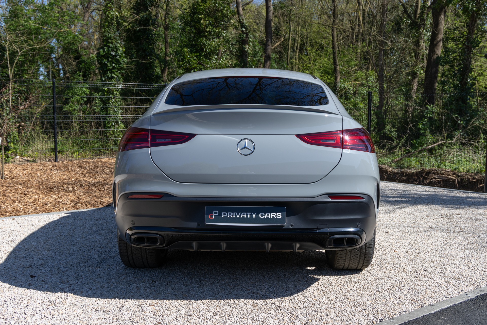 Carrosserie – AMG – GLE AMG – 2019 – Noir Profond – 22 900 km – 252 ch – 4 cyclindres turbo – Transmission : Automatique – Origine France – Privaty Cars – Spécialiste AMG d’occasion à 2 heures de Paris en TGV