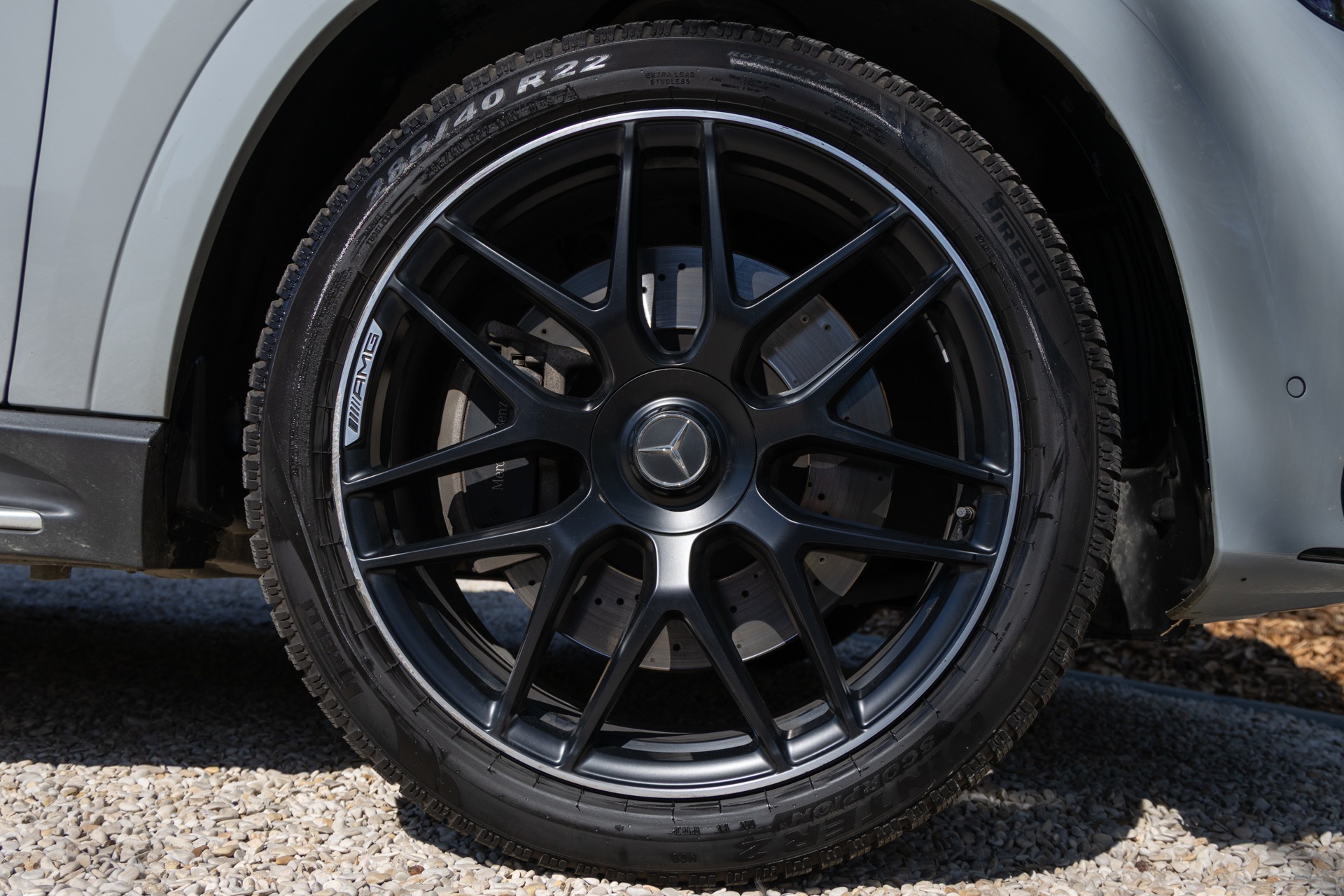 Jantes – AMG – GLE AMG – 2019 – Noir Profond – 22 900 km – 252 ch – 4 cyclindres turbo – Transmission : Automatique – Origine France – Privaty Cars – Spécialiste AMG d’occasion près de Niort
