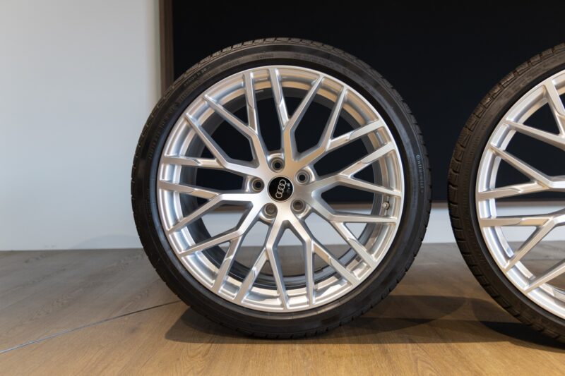 Jantes – AUDI – R8 Spyder V10 Plus – 2017 – Blanc Ibis – 34 900 km – 610 ch – V10 Atmo – Transmission : Sequentielle – Origine France – Privaty Cars – Expertise et vente de modèles Super Sport à 2 heures de Paris en TGV
