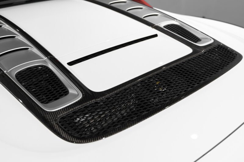 Moteur – AUDI – R8 Spyder V10 Plus – 2017 – Blanc Ibis – 34 900 km – 610 ch – V10 Atmo – Transmission : Sequentielle – Origine France – Privaty Cars – Showroom de voitures de sport haut de gamme près de Poitiers
