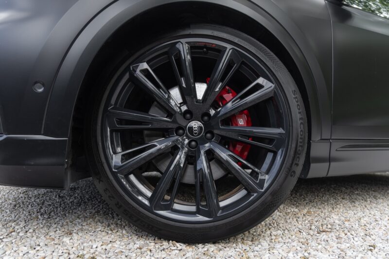 Jantes – AUDI – SQ8 – 2021 – Noir Mythic Mat – 48 900 km – 507 ch – V8 TFSI – Transmission : Automatique – Origine France – Privaty Cars – Sélection de véhicules AUDI disponibles proche de Nantes