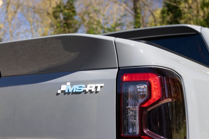 Feu arrière avec signature lumineuse – FORD – Ranger MS-RT – 2019 – Noir Profond – 22 900 km – 252 ch – 4 cyclindres turbo – Transmission : Automatique – Origine France – Privaty Cars – Spécialiste des voitures de luxe d’occasion en Nouvelle-Aquitaine