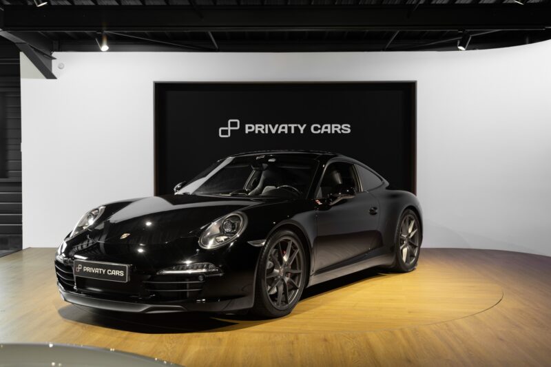 À vendre – PORSCHE – 911 991 CARRERA S – 2015 – Noir – 97 900 km – 400 ch – Flat 6 Atmo – Transmission : Sequentielle – Photo principale – Origine France – Privaty Cars – Achat et vente de voitures de luxe d’occasion proche de Bordeaux