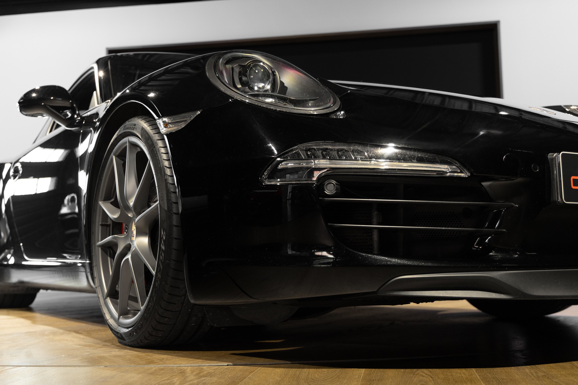 À vendre – PORSCHE – 911 991 CARRERA S – 2015 – Noir – 97 900 km – 400 ch – Flat 6 Atmo – Transmission : Sequentielle – Vue principale – Origine France – Privaty Cars – Rachat express de supercars et hypercars en Charente-Maritime
