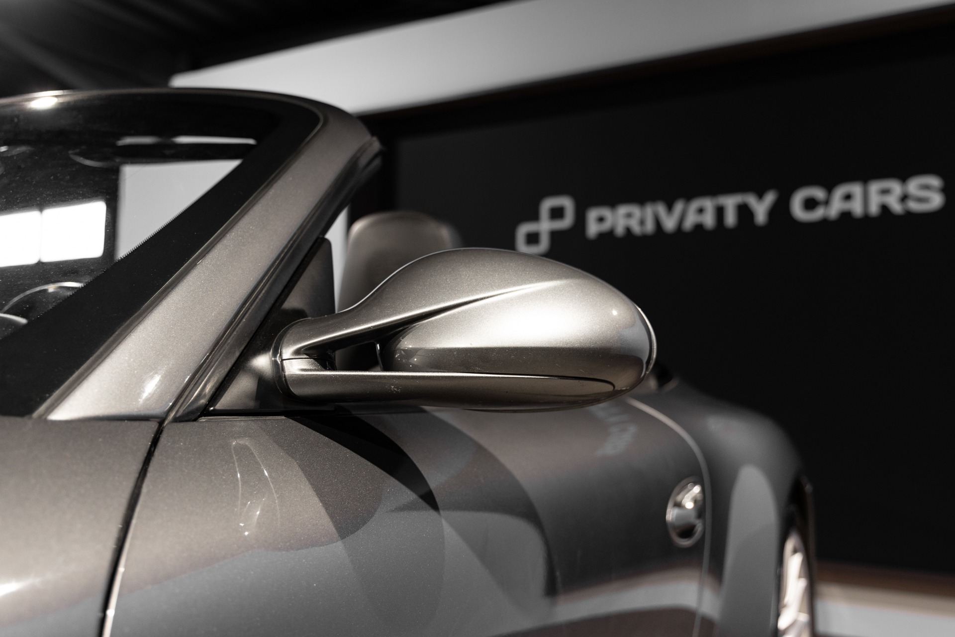 Carrosserie – PORSCHE – 911 997 CARRERA 4 – 2008 – Gris Météor – 130 900 km – 345 ch – Flat 6 Atmo – Transmission : Sequentielle – Origine Belgique  – Privaty Cars – Rachat express de supercars et hypercars dans l’Ouest de la France