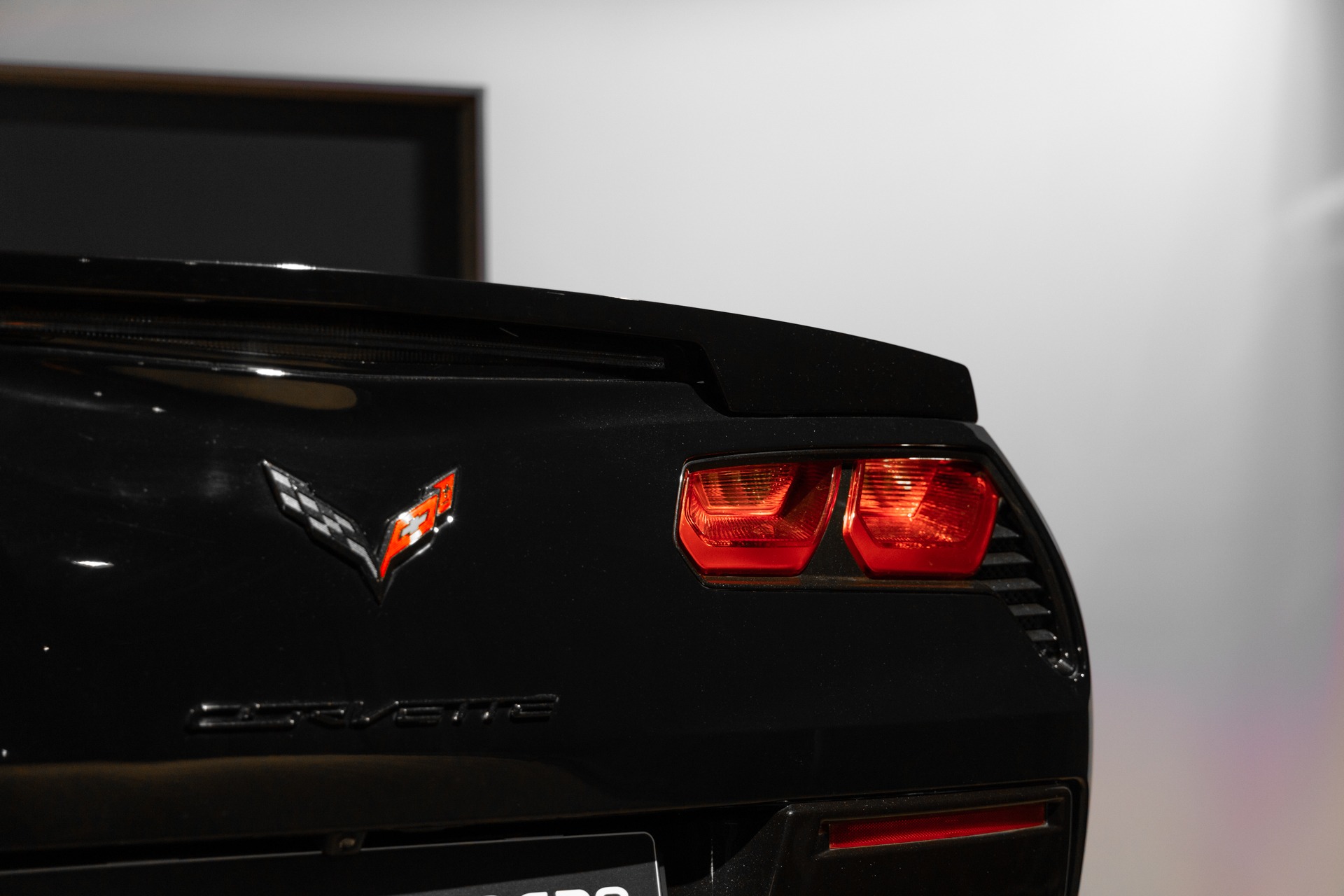 Carrosserie – CORVETTE – C7 Stingray 3LT – 2016 – Noir – 47 900 km – 466 ch – V8 atmo – Transmission : Sequentielle – Origine allemagne – Privaty Cars – Reprise de voitures de sport et collection proche de Nantes
