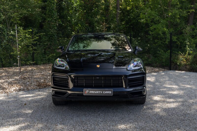 Carrosserie – PORSCHE – Cayenne – 2021 – Noir Schwarz – 69 900 km – 462 ch – V6 Turbo Hybrid – Transmission : Automatique – Origine Allemagne – Privaty Cars – Courtage automobile PORSCHE proche de Nantes