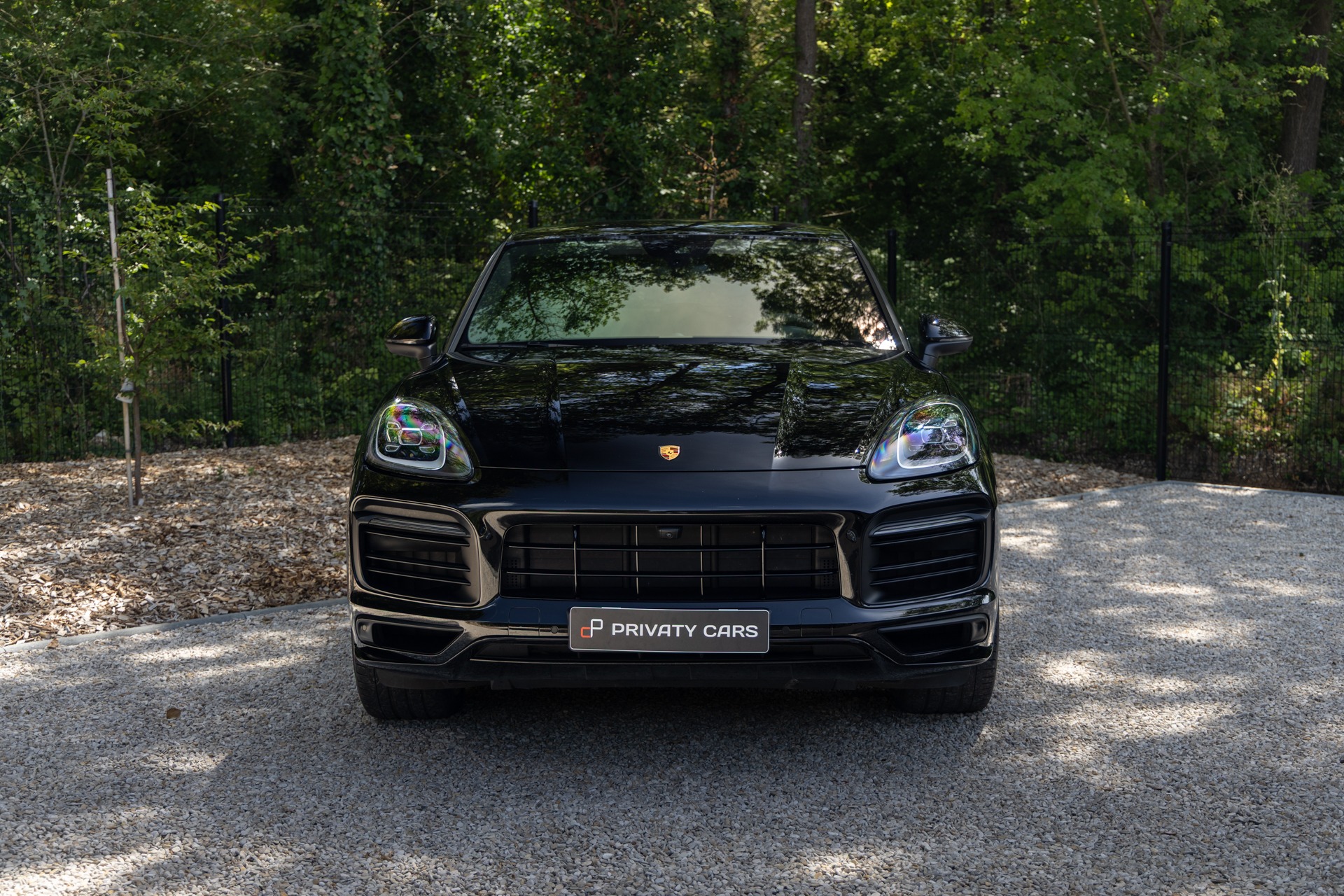 Carrosserie – PORSCHE – Cayenne – 2021 – Noir Schwarz – 69 900 km – 462 ch – V6 Turbo Hybrid – Transmission : Automatique – Origine Allemagne – Privaty Cars – Courtage automobile PORSCHE proche de Nantes