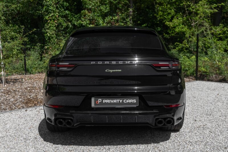 Carrosserie – PORSCHE – Cayenne – 2021 – Noir Schwarz – 69 900 km – 462 ch – V6 Turbo Hybrid – Transmission : Automatique – Origine Allemagne – Privaty Cars – Reprise de voitures de sport et collection en Charente-Maritime