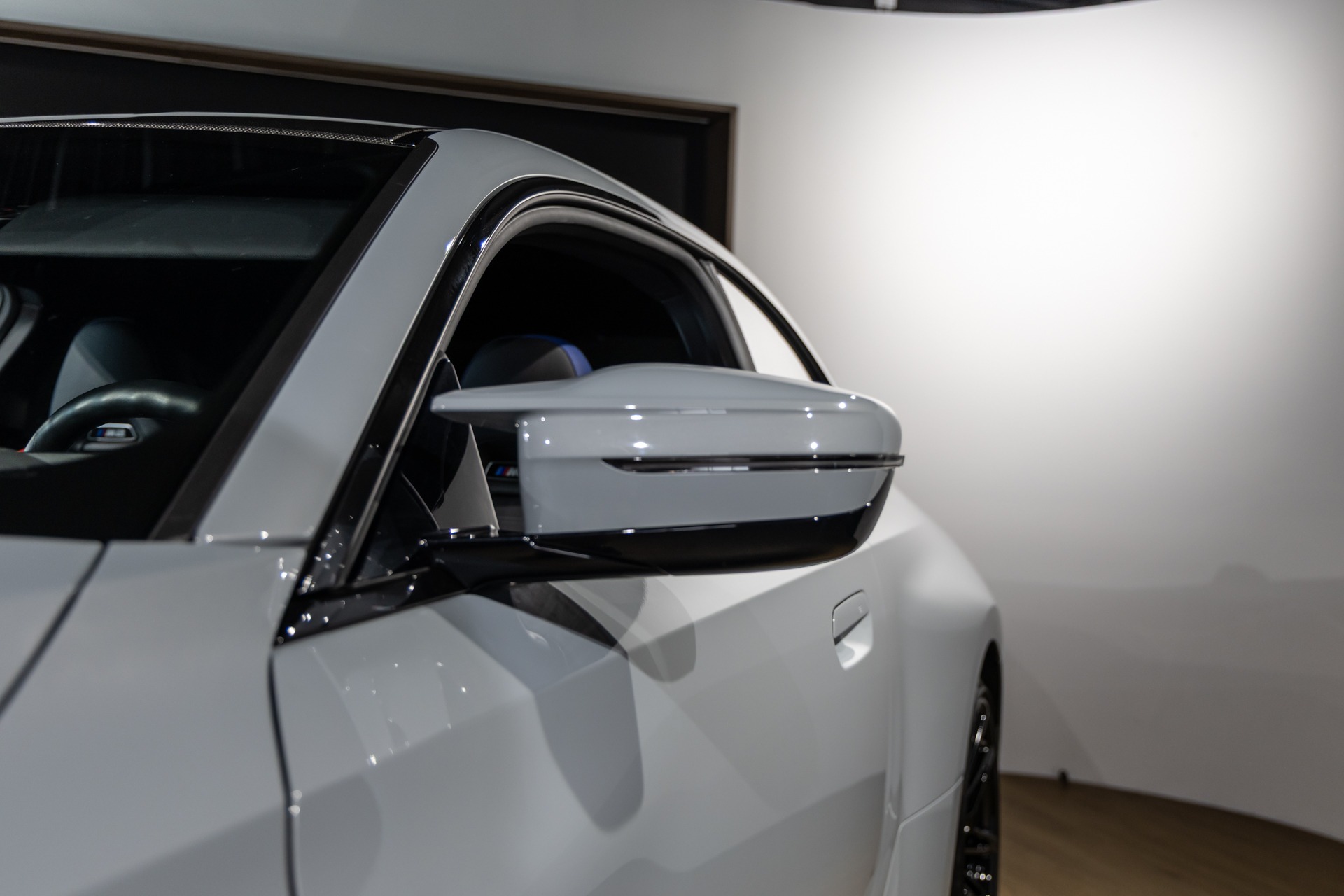 Carrosserie – BMW – M2 G87 – 2023 – Brooklyngrau métalissé – 13 900 km – 460 ch – 6 en ligne bi-turbo – Transmission : Automatique – Origine France – Privaty Cars – Achat et vente de véhicules BMW d’occasion près de Niort