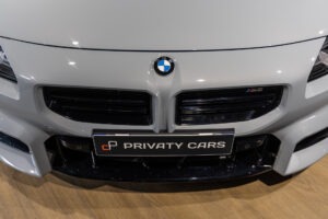 Carrosserie – BMW – M2 G87 – 2023 – Brooklyngrau métalissé – 13 900 km – 460 ch – 6 en ligne bi-turbo – Transmission : Automatique – Origine France – Privaty Cars – Vente de voitures de sport d’occasion près de Poitiers