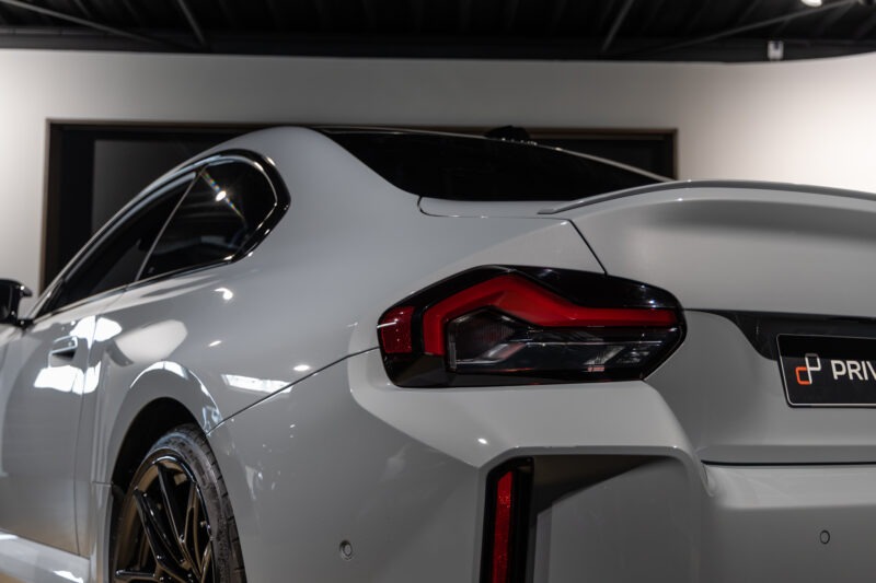 Carrosserie – BMW – M2 G87 – 2023 – Brooklyngrau métalissé – 13 900 km – 460 ch – 6 en ligne bi-turbo – Transmission : Automatique – Origine France – Privaty Cars – Reprise cash de voitures de luxe sans obligation d’achat près de Poitiers