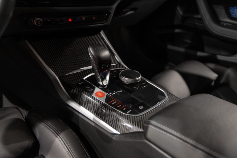 Tableau de bord – BMW – M2 G87 – 2023 – Brooklyngrau métalissé – 13 900 km – 460 ch – 6 en ligne bi-turbo – Transmission : Automatique – Origine France – Privaty Cars – Expert des modèles BMW à 2 heures de Paris en TGV