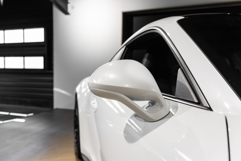 Carrosserie – PORSCHE – 911 991.1 4 GTS – 2015 – Blanc Carrara Métallisé – 42 900 km – 430 ch – Flat 6 Atmo – Transmission : séquentielle – Origine Italie – Privaty Cars – Importation de véhicules de prestige et sportifs près de Niort