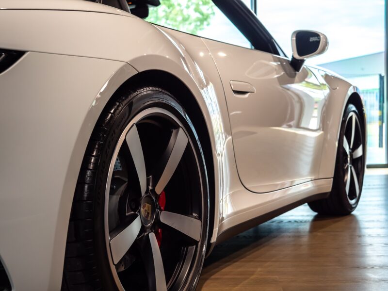 Carrosserie – PORSCHE – 911 992.1 S Cabriolet – 2020 – Blanc – 16 900 km – 450 ch – Flat 6 bi-turbo – Transmission : séquentielle – Origine Allemagne – Privaty Cars – Mandat de vente pour automobiles de luxe dans l’Ouest de la France