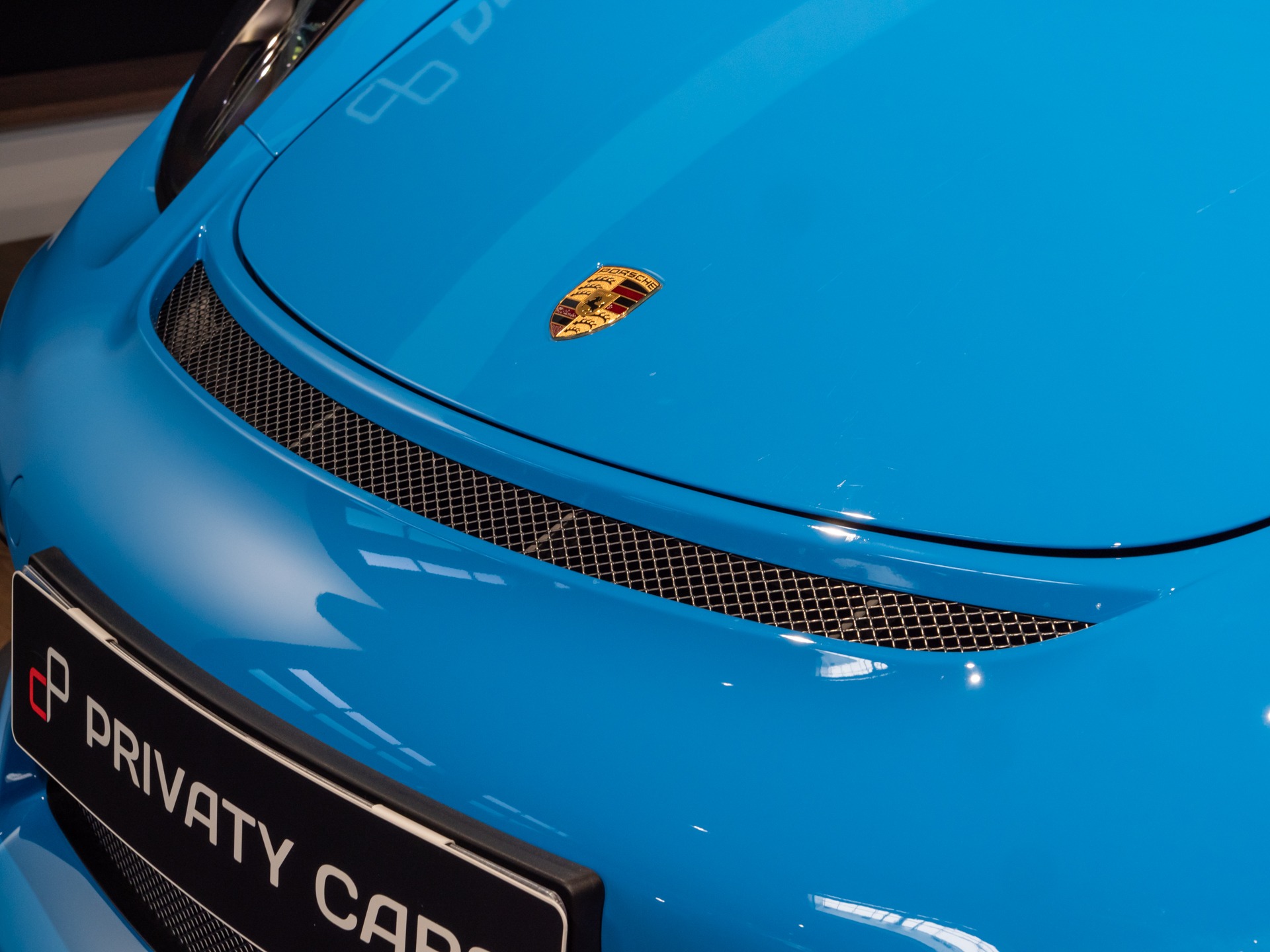 Carrosserie – PORSCHE – Cayman GT4 981 – 2016 – Jaune Racing – 10 900 km – 385 ch – Flat 6 Atmo – Transmission : Manuelle – Origine Allemagne – Privaty Cars – Véhicules de sport et de luxe d’occasion en Nouvelle-Aquitaine